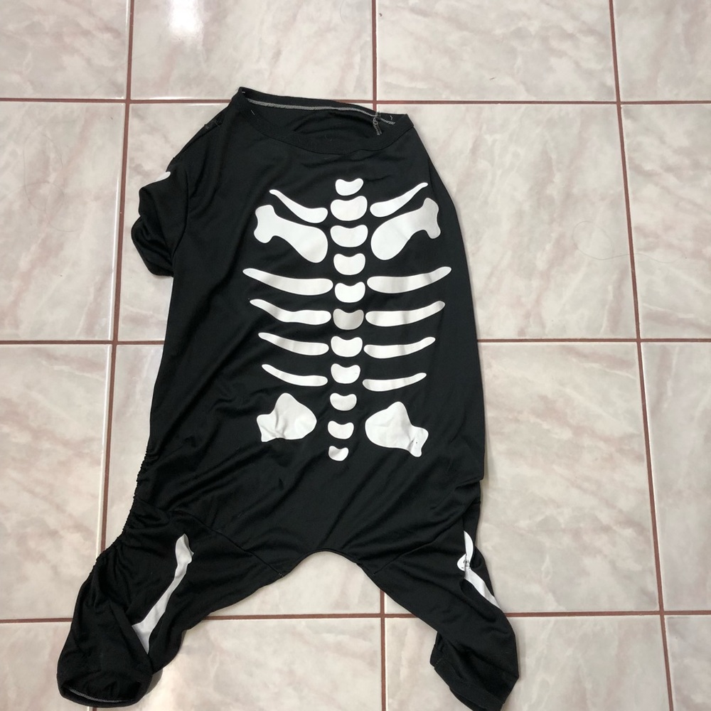 Skeleton pet costume size L